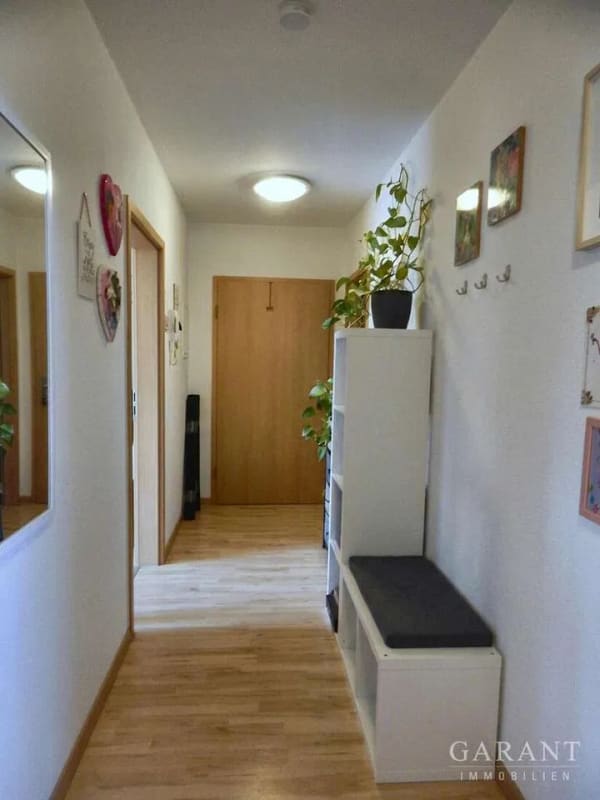Immobilie in Baiersdorf - 3 Zimmer-Dachgeschosswohnung in Baiersdorf - Stellplatz, Balkon, Dachboden und Renditechance - Bild 3