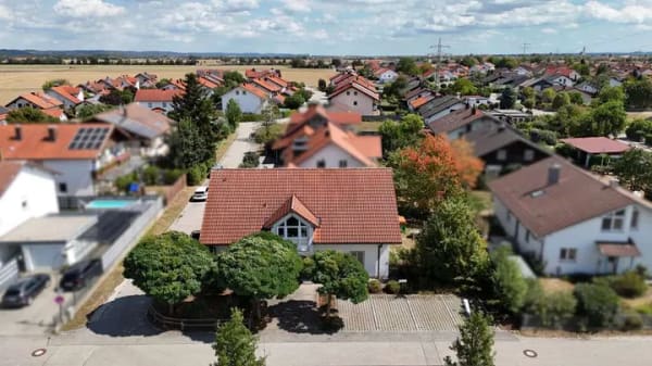 Immobilie in Mettenheim - Raum für Lebensentwürfe – Wohnen, Arbeiten oder Mehrgenerationen unter einem Dach - Bild 3