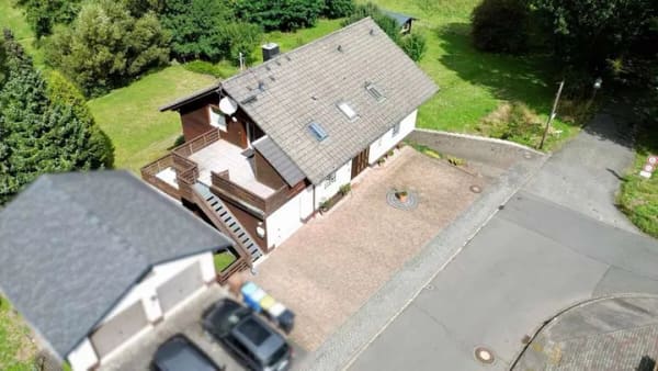 Immobilie in Derschen - **Gepflegtes Mehrfamilienaus mit attraktiver Rendite und vielseitiger Nutzung** - Bild 2