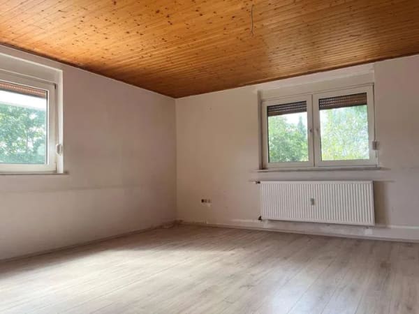 Immobilie in Büdingen - 3-Zimmer-ETW mit Außenstellplatz in zentraler Lage! - Bild 2