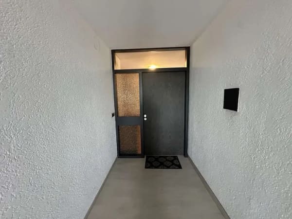 Immobilie in Dillingen/Saar - Großzügige Eigentumswohnung mit Balkon & attraktiver Freizeitetage in zentraler Lage - Bild 1