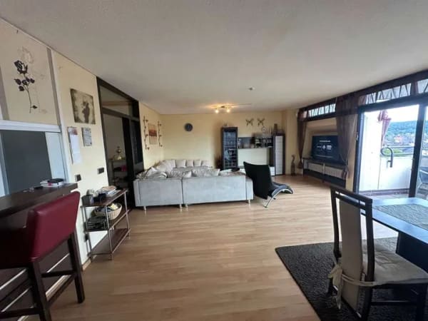 Immobilie in Dillingen/Saar - Großzügige Eigentumswohnung mit Balkon & attraktiver Freizeitetage in zentraler Lage - Bild 3