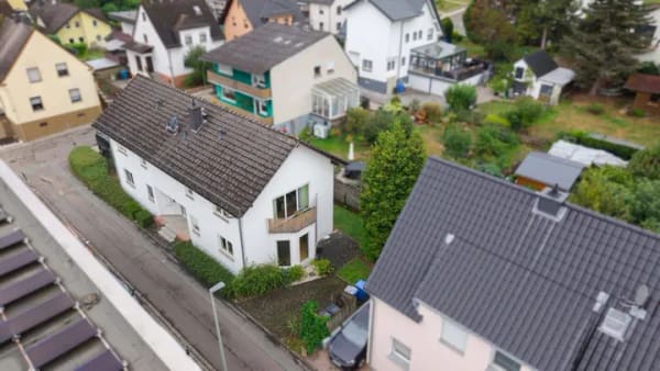 Immobilie in Hadamar - Vollvermietetes Mehrfamilienhaus in guter Lage von Niederhadamar! - Bild 2
