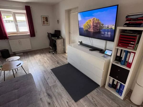 Immobilie in Trostberg - Ein Haus zum Ankommen – liebevoll modernisiert, mit Garten, Wintergarten & Doppelgarage - Bild 2