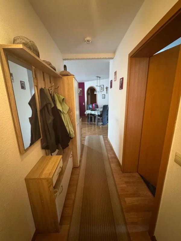 Immobilie in Niedereschach - Großzügige 4 Zimmer-Erdgeschosswohnung mit Terrasse, Garage und Stellplatz in Niedereschach - Bild 3