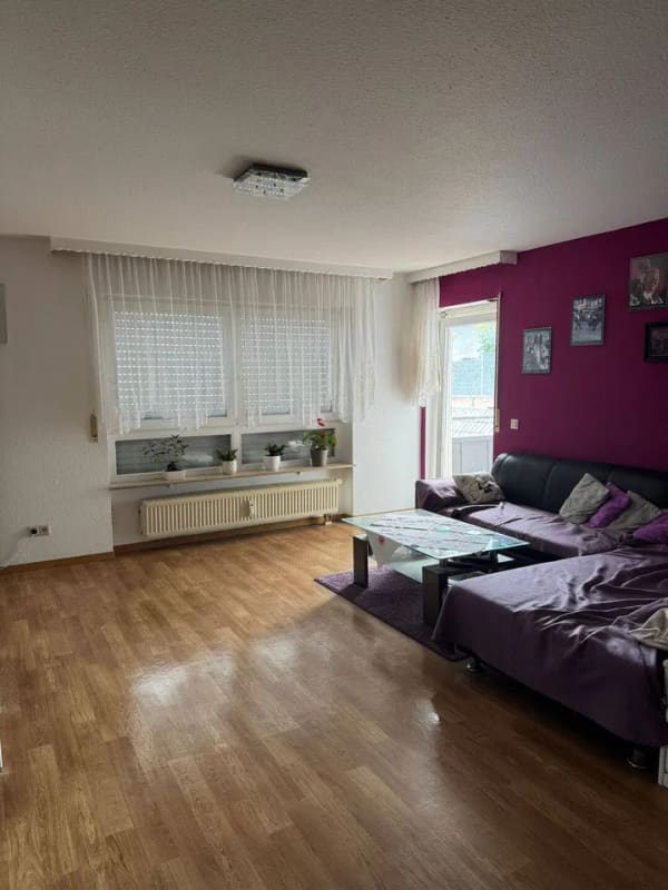 Immobilie in Niedereschach - Großzügige 4 Zimmer-Erdgeschosswohnung mit Terrasse, Garage und Stellplatz in Niedereschach - Bild 4