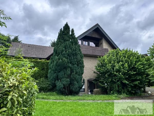 Immobilie in Schlangen - Energieeffizientes Einfamilienhaus mit Einliegerwohnung – barrierefrei und rollstuhlgerecht im EG - Bild 0