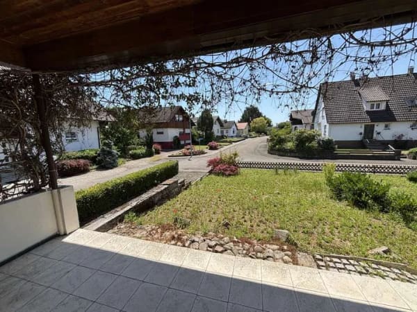 Immobilie in Lichtenau - 1-2 Familienhaus freistehend Ecklage mit Garten und Aussich - Bild 0