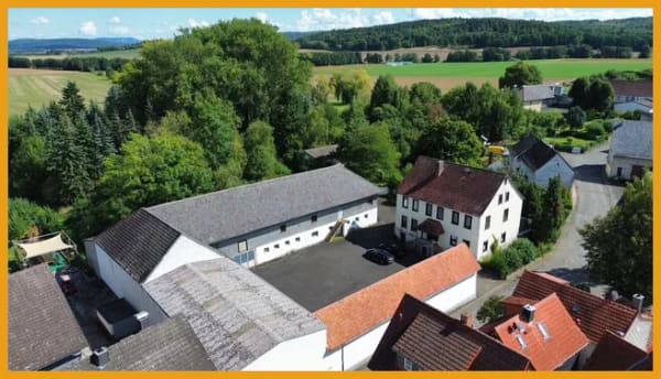 Immobilie in Alsfeld - VIER-SEITEN-HOF MIT KLEINEM WALD! 
KEINE KÄUFERPROVISION - Bild 3