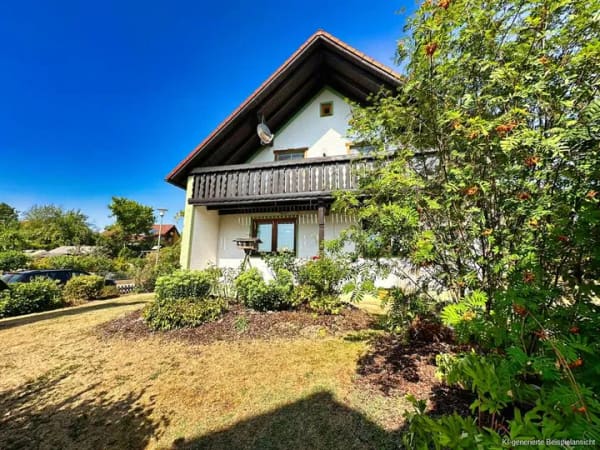 Immobilie in Beratzhausen - Raum zum Leben!
Gepflegtes Einfamilienhaus in Beratzhausen mit Doppelgarage - Bild 2