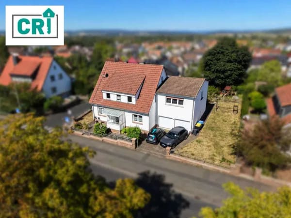 Immobilie in Kirchhain - Zweifamilienhaus in zentraler Lage von Kirchhain - Bild 0