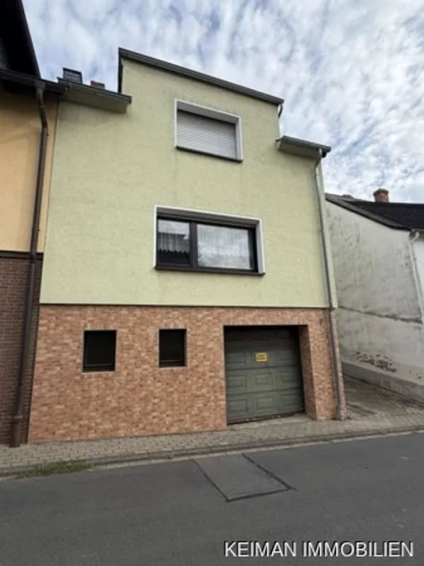 Immobilie in Wassenach - Einfamilienhaus nur einen Spaziergang vom Laacher See entfernt! - Bild 1