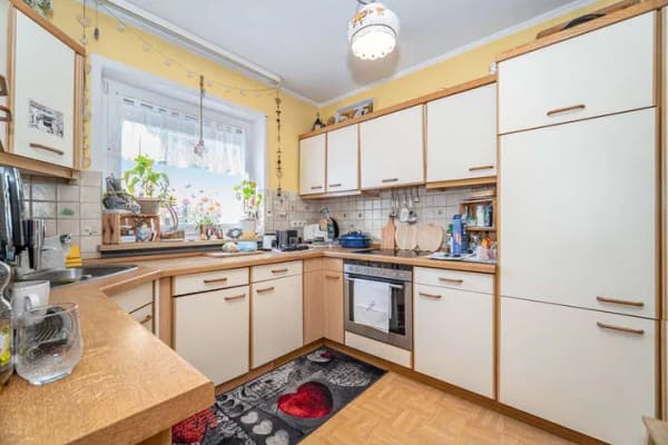 Immobilie in Olching - Reihenmittelhaus mit Charme und schönem Garten in Olching - Bild 2