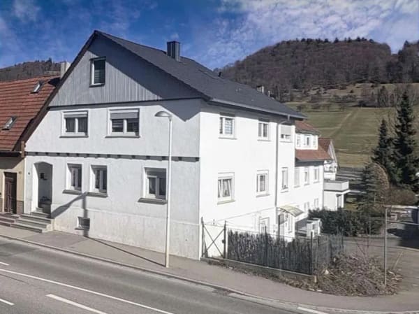 Immobilie in Albstadt - Attraktives Mehrfamilienhaus-solide Kapitalanlage - Bild 0