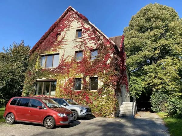 Immobilie in Flintbek - 4-Parteienhaus mit solider Rendite – Wohnen & Vermögen aufbauen in Flintbek - Bild 0