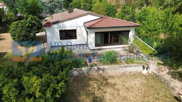Immobilie in Heilsbronn - Einfamilienhaus mit Wintergarten und viel Gestaltungspotenzial - Bild 0