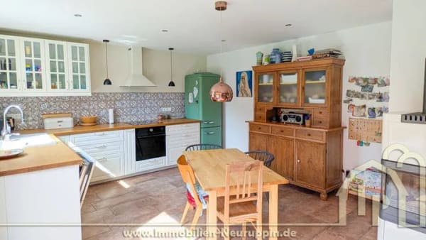 Immobilie in Fehrbellin - Wustrau am Ruppiner See: hochwertig kernsaniertes Einfamilienhaus auf 760 m² Grundstück - Bild 4