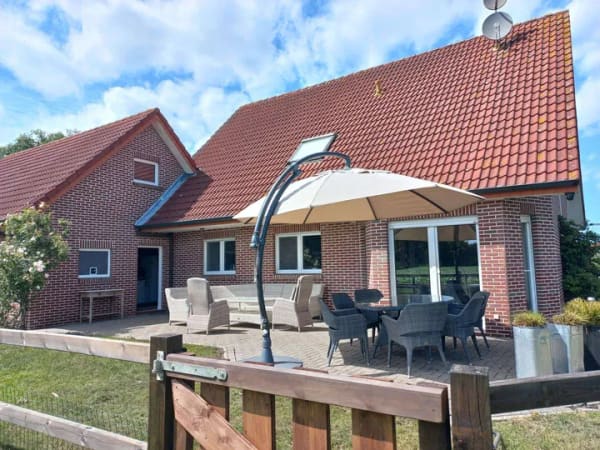 Immobilie in Emlichheim - Renovierter Zweifamilienhof (für Tier- und Pferdeliebhaber) 2 separate Häuser in ruhiger Alleinlage - Bild 2