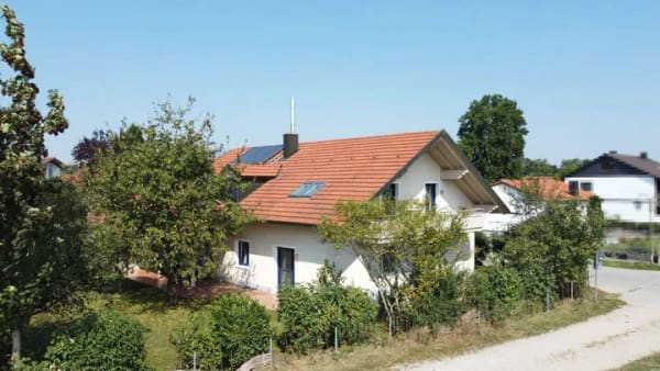 Immobilie in Polling - Natur. Ruhe. Weite. - Großzügiges Zweifamilienhaus mit vielseitigem Potenzial und traumhaftem Garten - Bild 3