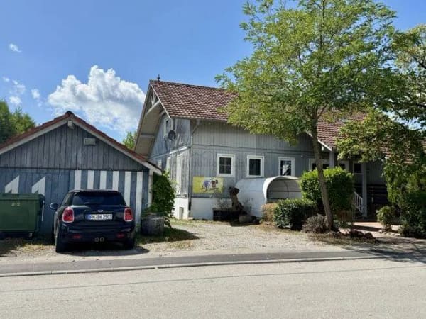 Immobilie in Salem - Wohnen & Arbeiten vereint - Großzügiges Anwesen mit Betriebsleiterwohnung in Salem - Bild 0