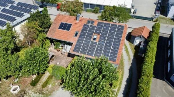 Immobilie in Salem - Wohnen & Arbeiten vereint - Großzügiges Anwesen mit Betriebsleiterwohnung in Salem - Bild 2