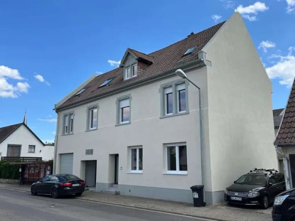 Immobilie in Dittelsheim-Heßloch - Erstbezug nach Sanierung: Großzügiges Haus mit 3 abgeschlossenen Wohneinheiten - Bild 0
