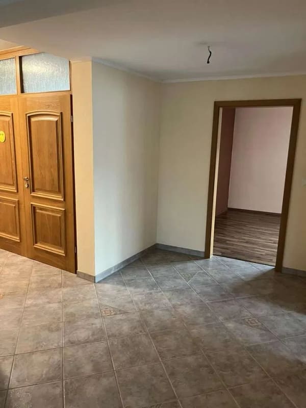 Immobilie in Rottenburg am Neckar - Wohnraum für Alle - 5 Zimmer, 170qm, 2 Bäder, Schwedenofen, Balkon, Aussicht - Bild 3