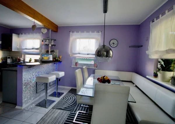 Immobilie in Reute - *** Freistehendes EFH, Freiburg/ Reute, Veranda, Komf. EBK, Einliegerwhg.,Niedrigenergiehaus/ Solar, Klimaanlage, viele Extras *** - Bild 4