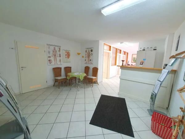 Immobilie in Bad Dürrheim - Wohnen oder Gewerbe/Praxis - flexibel nutzbar - Stellplatz - Bad Dürrheim - Bild 1