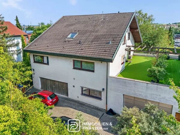 Immobilie in Leingarten - Großzügiges Wohndomizil mit Einliegerwohnung, Wellnessbereich & idyllischem Garten in Leingarten - Bild 3
