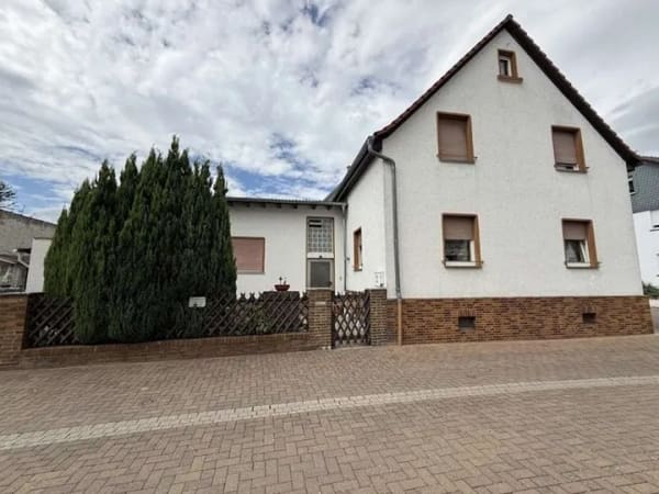 Immobilie in Wöllstadt - Vermietetes Einfamilienhaus in guter Wohnlage von Ober-Wöllstadt! - Bild 1