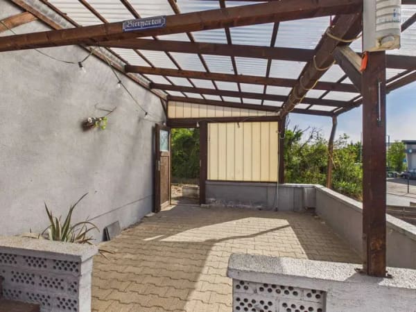 Immobilie in Eisenberg (Pfalz) - **Gemütliches EFH mit guter Raumaufteilung, Carport, Garten und Lagerflächen - viel Potenzial!** - Bild 3