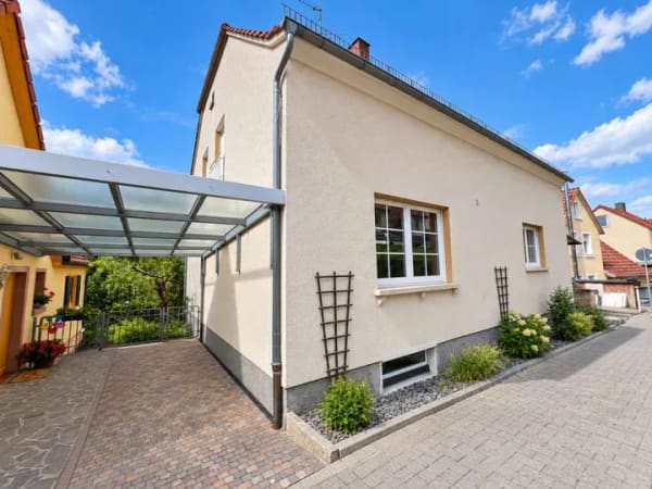 Immobilie in Lützelbach - Attraktives Wohnhaus mit drei Wohnbereichen und großzügigem Garten - Bild 2