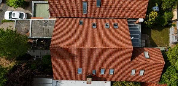 Immobilie in Hemhofen - Wohnhaus mit attraktiver Ausbaureserve in Hemhofen-Zeckern - Bild 1