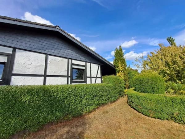 Immobilie in Rheinböllen - So macht Wohnen Freude! Idylle der Ruhe mit Sonnenterrasse - Bild 1