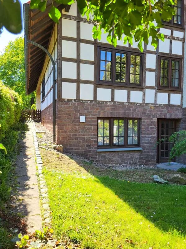 Immobilie in Preußisch Oldendorf - Traditionelles Mehrfamilienhaus in Bad Holzhausen - Bild 2