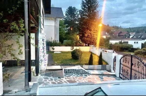 Immobilie in Marburg - Haus mit Charakter: Mehrfamilienhaus in Marburg  - Bild 2