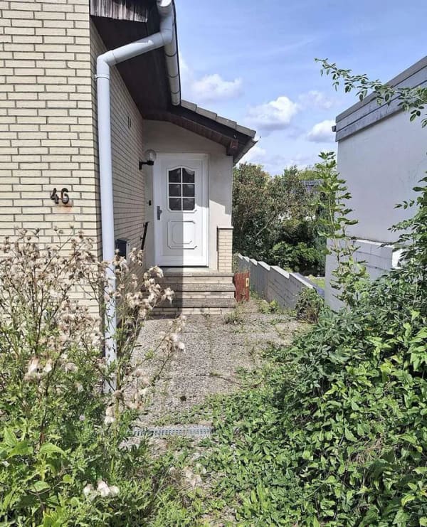 Immobilie in Königslutter am Elm - Einfamilienhaus in ruhiger Stadtrandlage von Königslutter am Elm - für den Käufer provisionsfrei - Bild 1