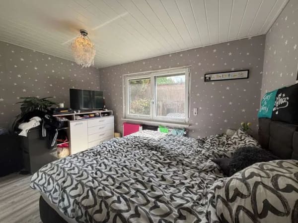 Immobilie in Bockhorn - Familienfreundliches Einfamilienhaus auf Traumgrundstück in naturnaher Lage in Bockhorn-Steinhausen - Bild 3