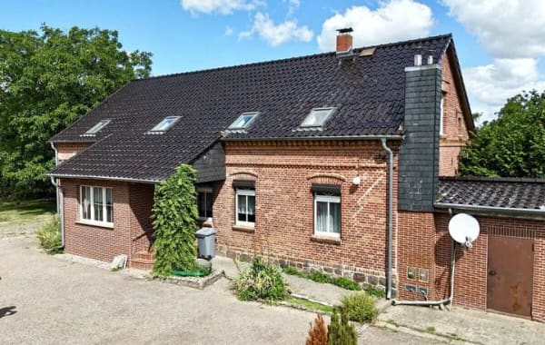 Immobilie in Medow - Dreiseitenhof mit großem Grundstück - "Viel Platz für Wohnen, Tierhaltung und Ihre Ideen" - Bild 2