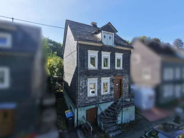 Immobilie in Siegen - Renovierungsbedürftiges Einfamilienhaus mit Potenzial in zentraler Lage von Bürbach! - Bild 2