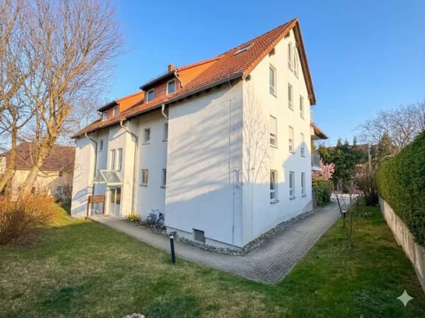 Immobilie in Wilsdruff - Kapitalanlage! Vermietete 2 Zimmer-Wohnung! Balkon! Stellplatz! - Bild 2