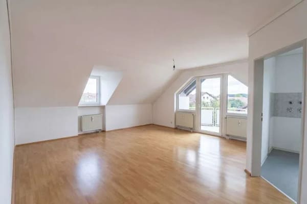 Immobilie in Erkheim - "Leonie" - wunderschöne 2-Zimmer-Dachgeschoss-Wohnung in Erkheim - Bild 0