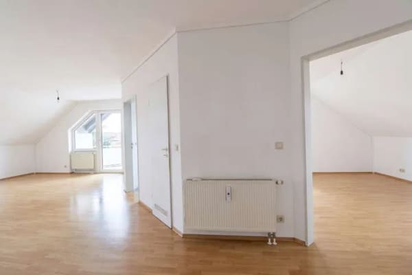Immobilie in Erkheim - "Leonie" - wunderschöne 2-Zimmer-Dachgeschoss-Wohnung in Erkheim - Bild 1