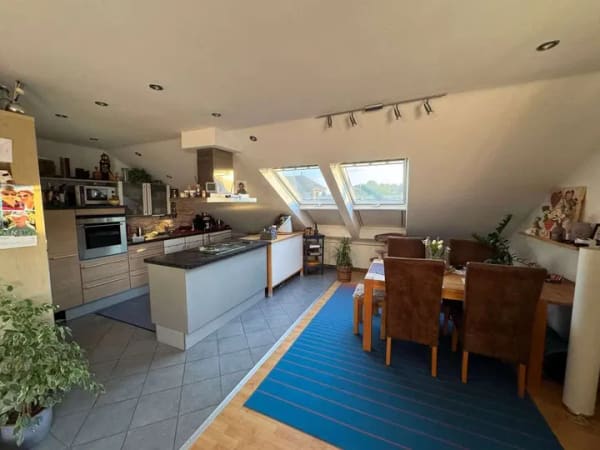 Immobilie in Bretten - Großes freistehendes 2-FH in ruhiger Lage - Bild 2