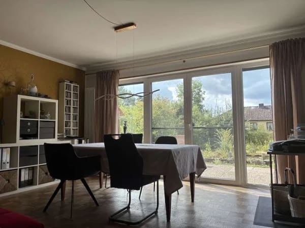 Immobilie in Lilienthal - Großes, sonniges und ruhig gelegenes Einfamilienhaus in Lilienthal-Heidberg zu verkaufen! - Bild 2