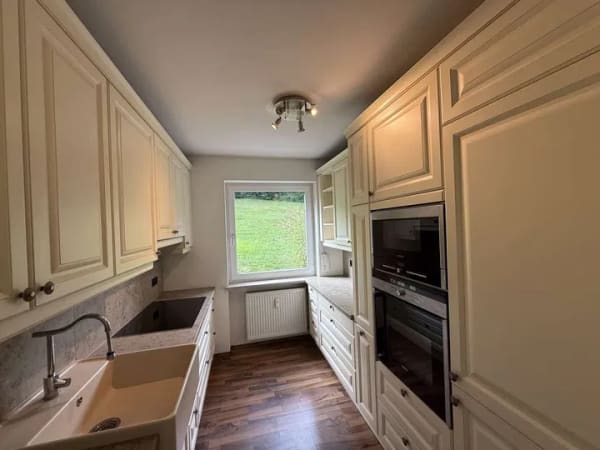 Immobilie in Bayerisch Gmain - 3-Zimmer-Erdgeschoßwohnung mit Südterrasse und Bergblick in Bayerisch Gmain - Bild 3