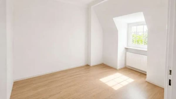 Immobilie in Fürstenwalde/Spree - Mehrgenerationshaus mit kl. Bungalow inkl. Baugrundstück - Bild 1