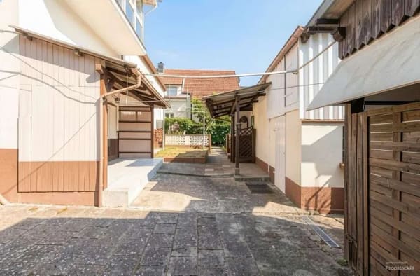 Immobilie in Schönenberg-Kübelberg - 160 m² Familienglück in Sand – Gepflegtes Einfamilienhaus mit Wintergarten /Garten nahe Ohmbachsee - Bild 2