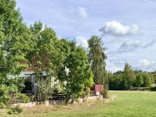 Immobilie in Höchstädt im Fichtelgebirge - naturnah und gemütlich - Bild 1